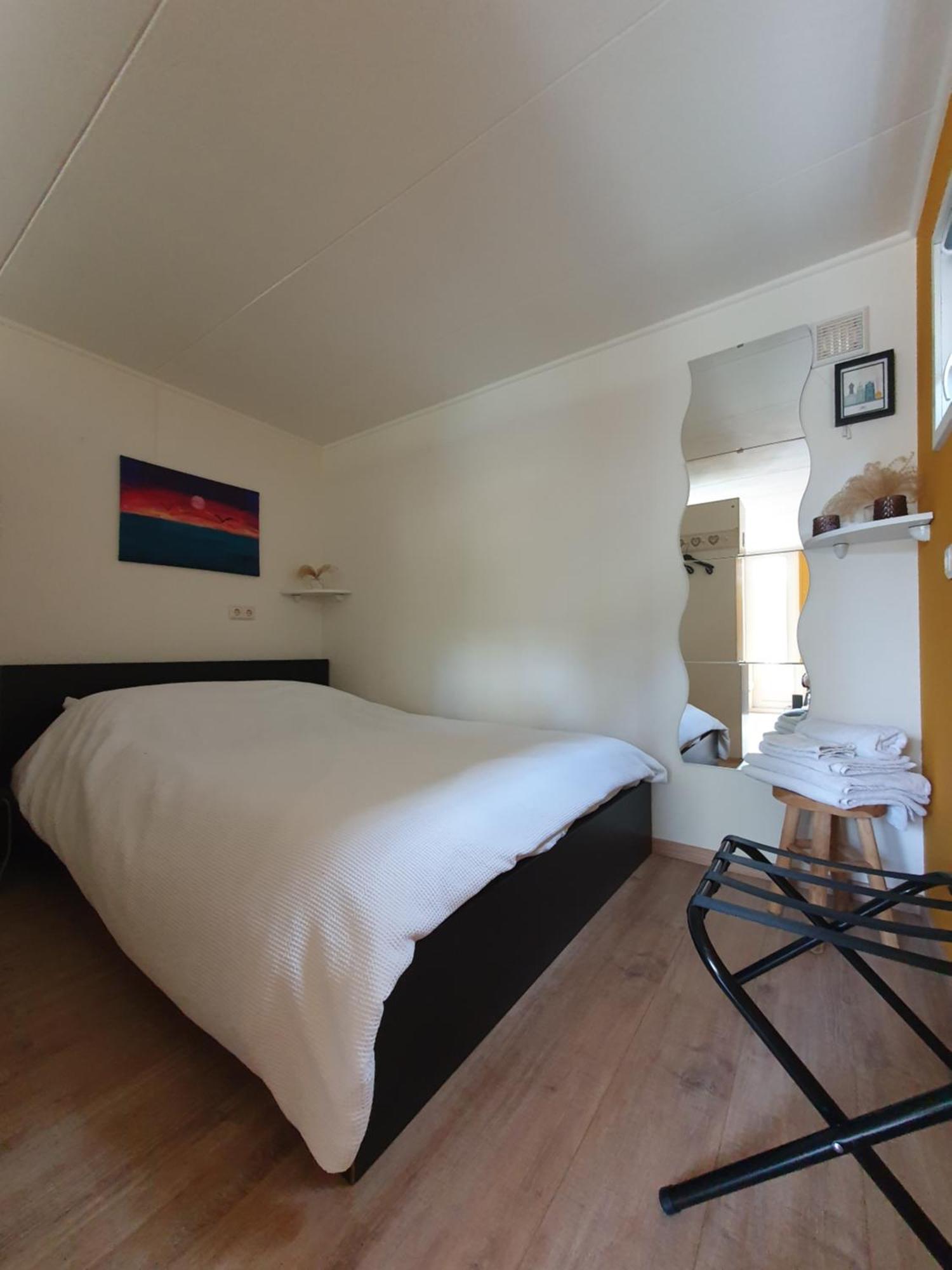 Studio Watertoren Met Tuin En Gratis Parkeren Гус Экстерьер фото