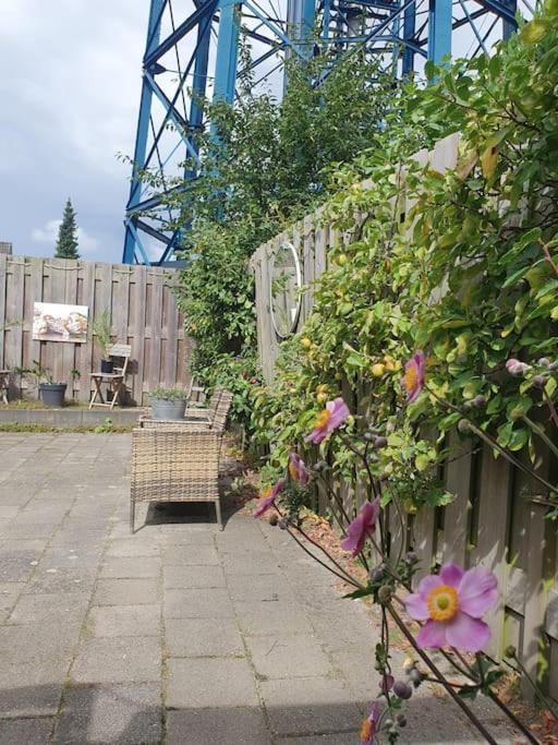 Studio Watertoren Met Tuin En Gratis Parkeren Гус Экстерьер фото