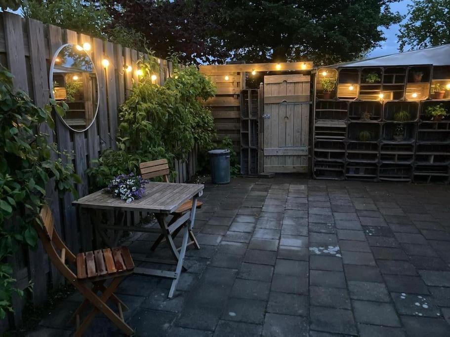Studio Watertoren Met Tuin En Gratis Parkeren Гус Экстерьер фото